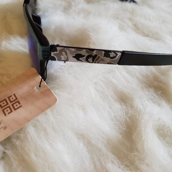 Dasein Sunglasses with case - Picture 2 of 2